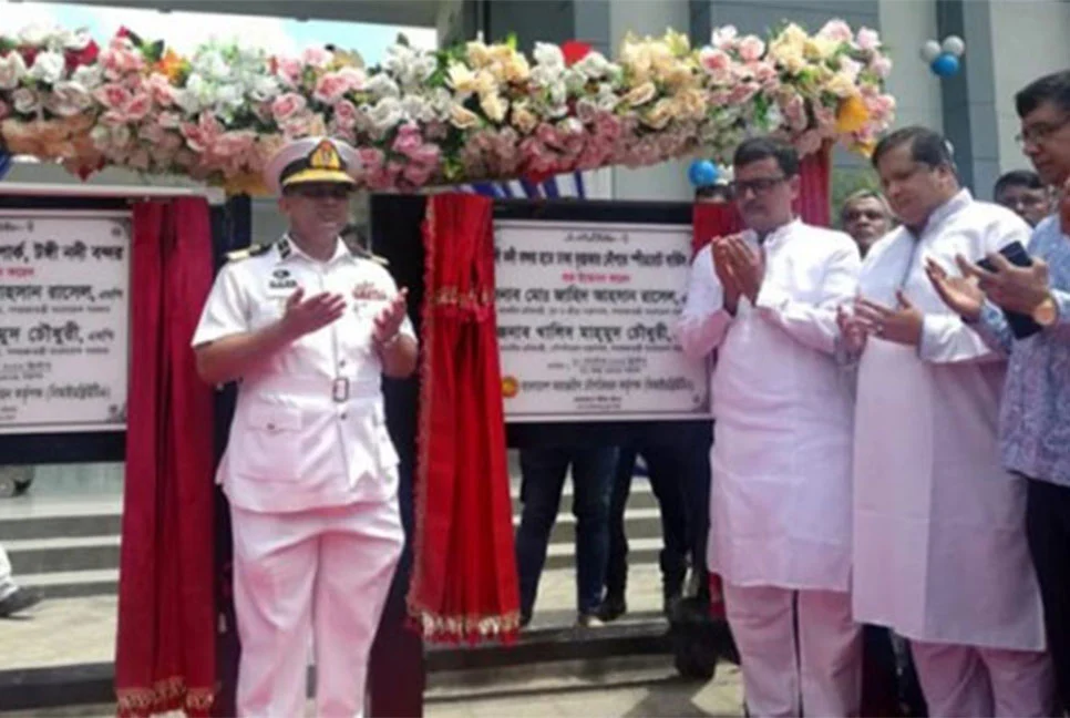 যানজট কমাতে রাজধানীতে চলবে স্পিডবোট