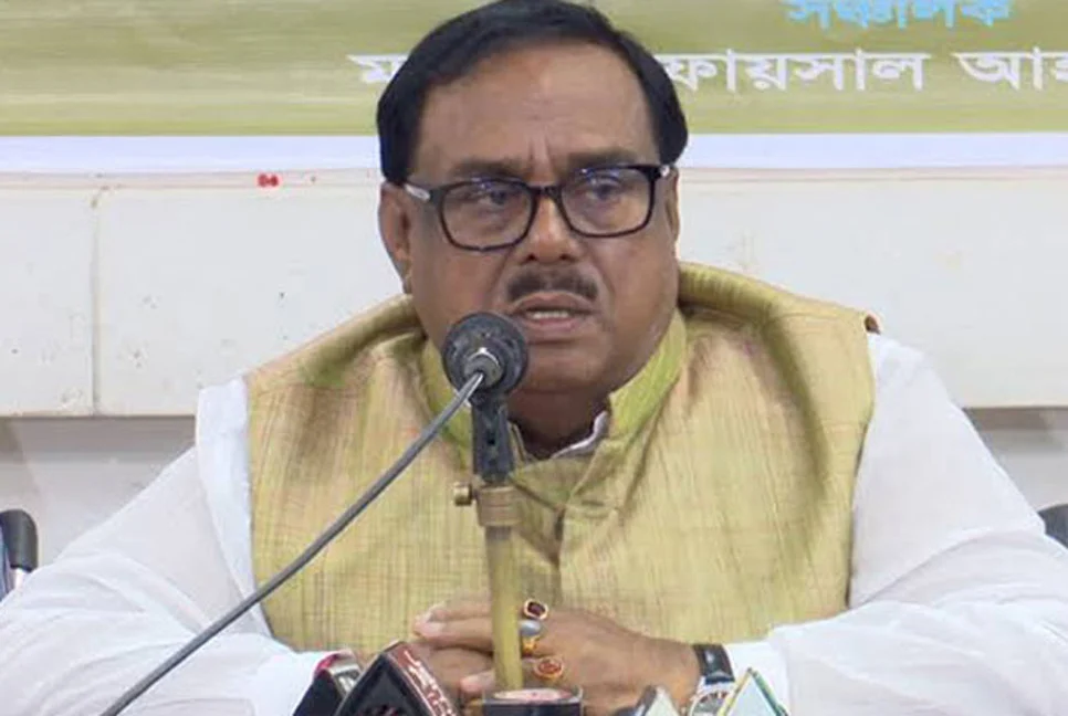 যা খেয়ে মানুষ রোগে ভোগে তা খাদ্য হতে পারে না: খাদ্যমন্ত্রী